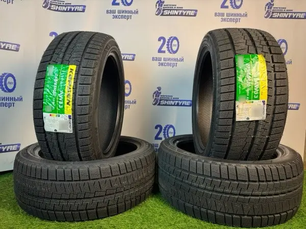 AW33Разноширокий комплект 245/45 103H и 275/40 R20 106H XL R20XL KAPSEN AW33