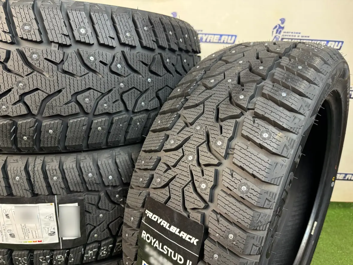 235/65 R18 110T XL ROYALSTUD II, ROYAL BLACK Royal Stud II235/65 R18 110T XL ROYALSTUD II, ROYAL BLACK