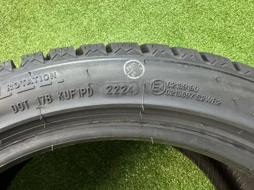 WINTERVORHUT STUD II255/35 R19 96T WINTERVORHUT STUD II, ILINK